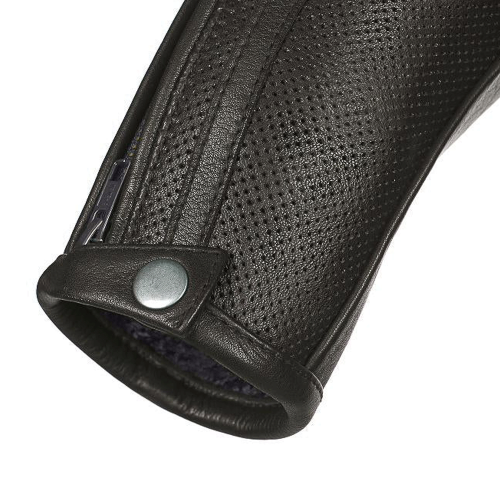 Leather jacket for motorcycle riders